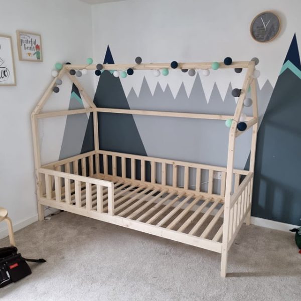 Children's House bed