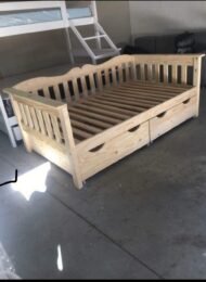 Daybed with Drawers